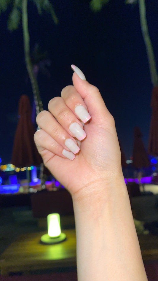 Pink French Tip - Insatiable press on nails